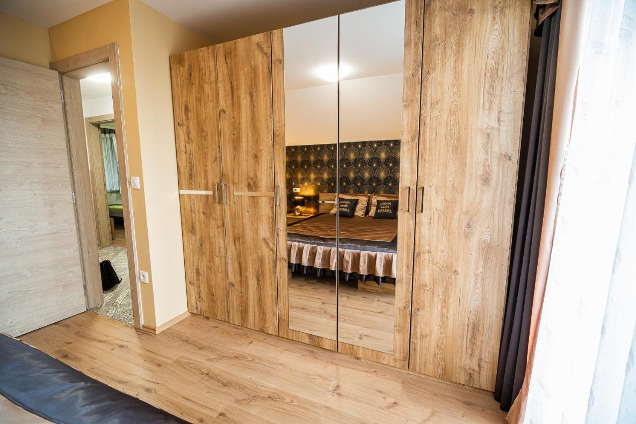 Holiday Home With Hot Tub And Sauna Sabina Rovte Esterno foto