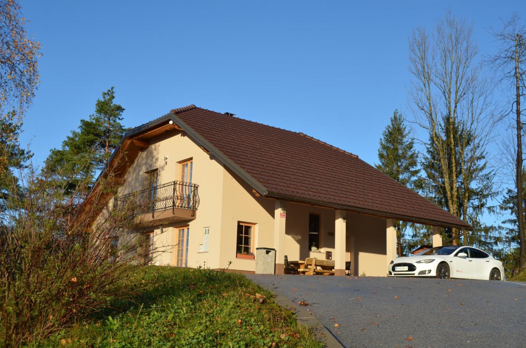 Holiday Home With Hot Tub And Sauna Sabina Rovte Esterno foto