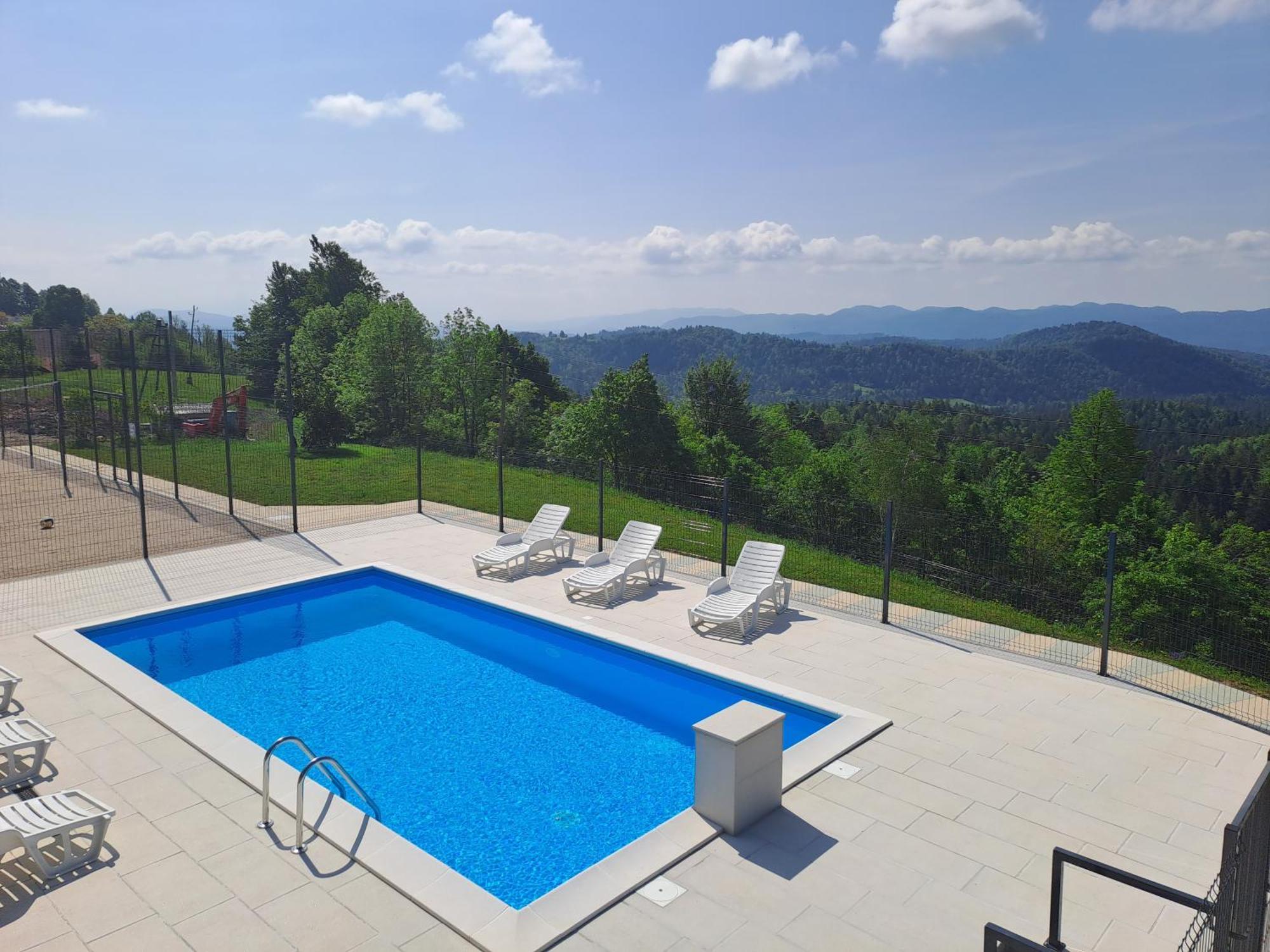 Holiday Home With Hot Tub And Sauna Sabina Rovte Esterno foto
