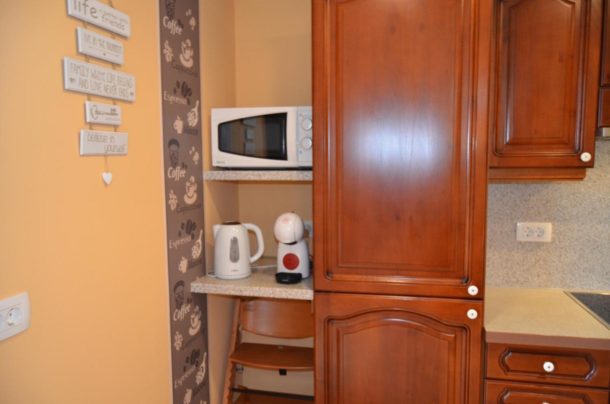 Holiday Home With Hot Tub And Sauna Sabina Rovte Esterno foto